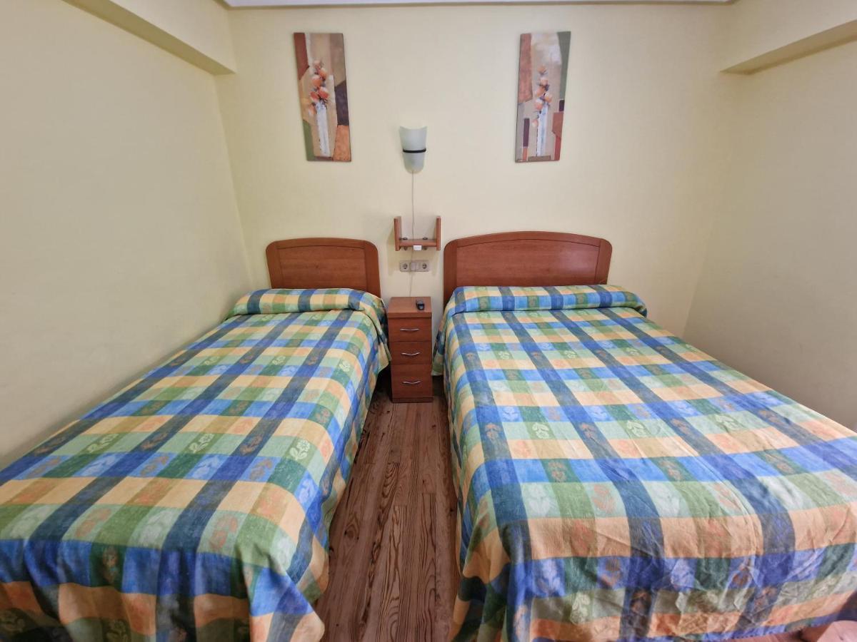 Pension Tximistarri San Sebastian Bagian luar foto